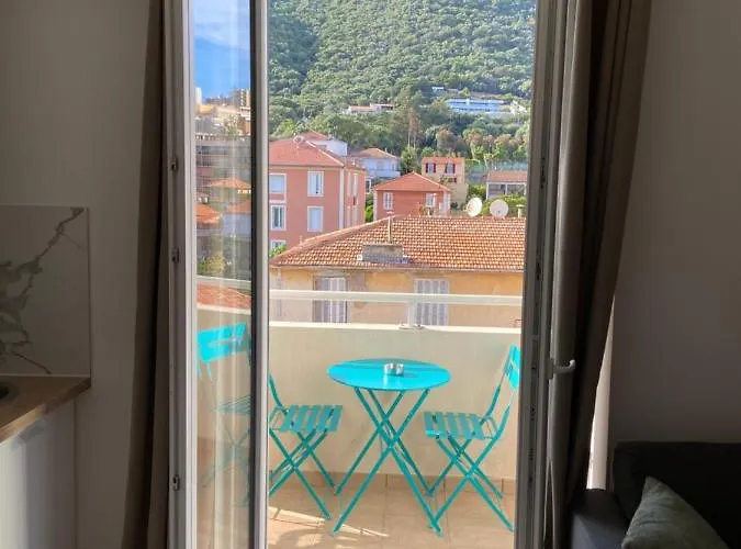 Magnifique T2 Neuf 40m2 Avec Balcon Au Trottel 4 Couchages Wifi Clim Parking à Pieds 100m
