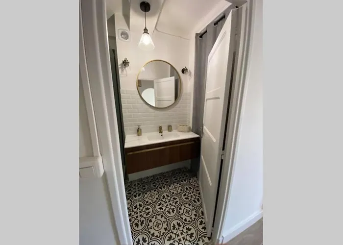 Magnifique T2 Neuf 40m2 Avec Balcon Au Trottel 4 Couchages Wifi Clim Parking à Pieds 100m Appartamento Ajaccio (Corsica)