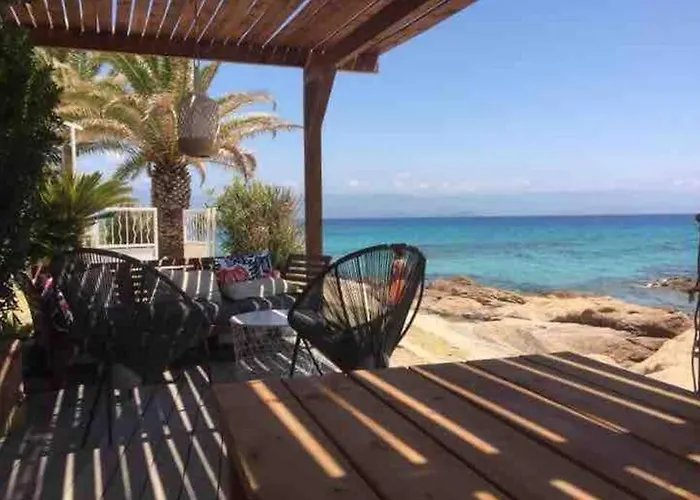 Magnifique T2 Neuf 40m2 Avec Balcon Au Trottel 4 Couchages Wifi Clim Parking A Pieds 100m Ajaccio (Corsica)